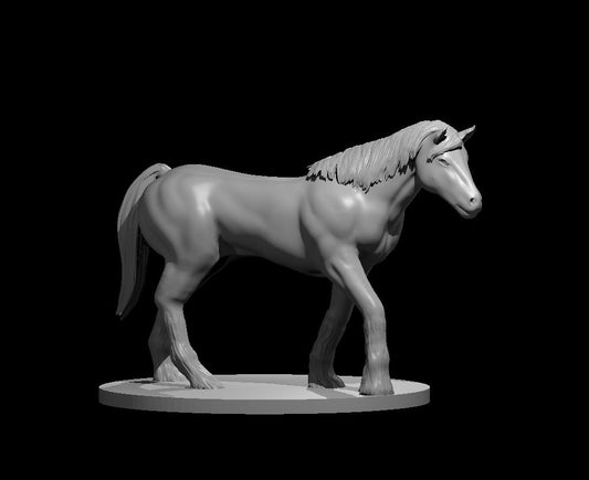 Draft Horse miniature model for D&D - Dungeons and Dragons, Pathfinder and Tabletop RPGs