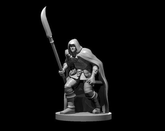 Elf with Glaive Miniature