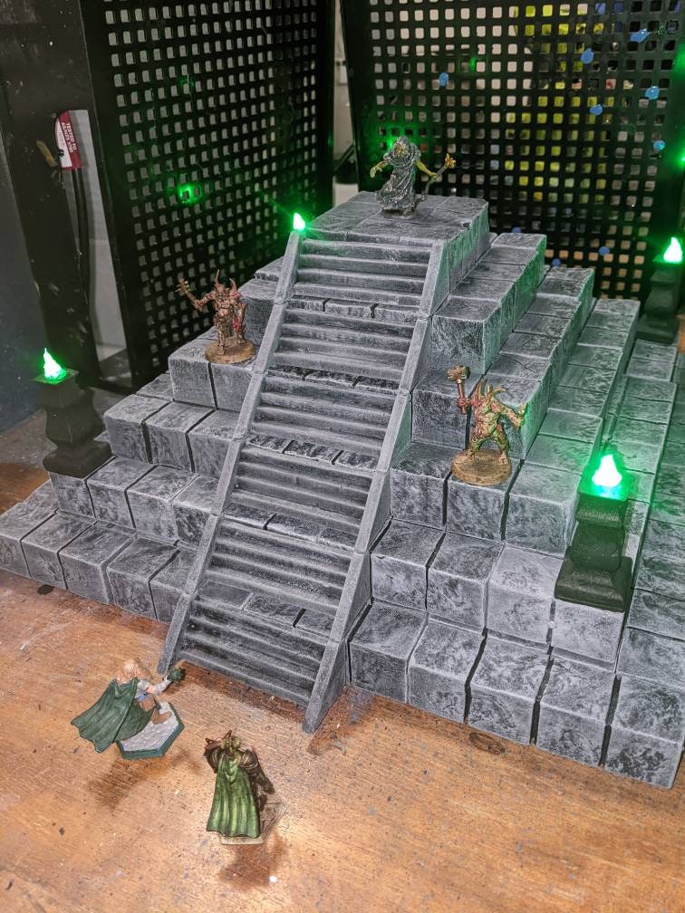 Ice Temple Ziggurat Pyramid Temple for D&D, Wargaming Terrain, Warhammer Age of Sigmar, TTRPGs